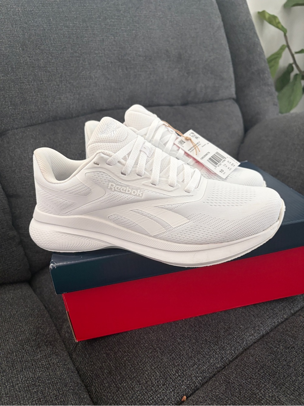 Reebok White Energen Run 4 Pulsion by Insite Seakers New